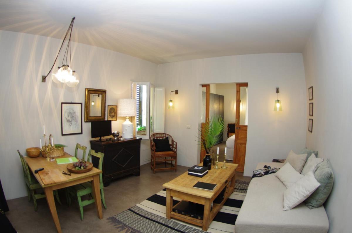 Appartamento Centro Città quartiere Oltrarno con una camera da letto - Housity