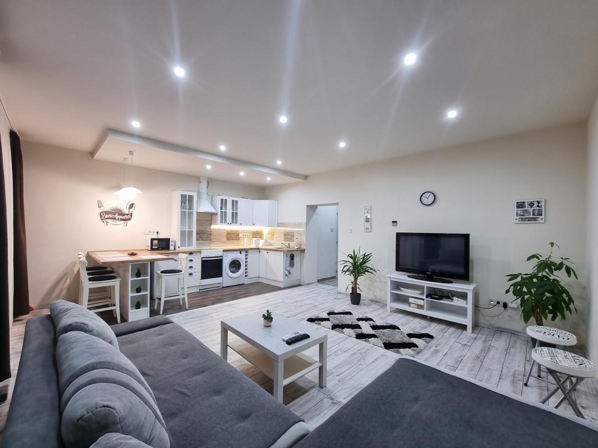 HIGH STREET APARTMAN - Housity