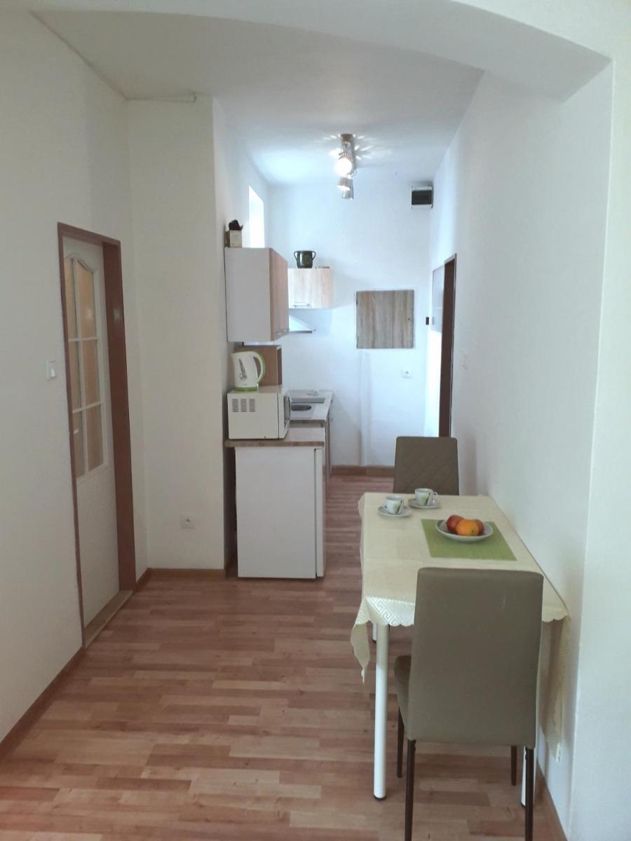 Kapitula centrum - Housity