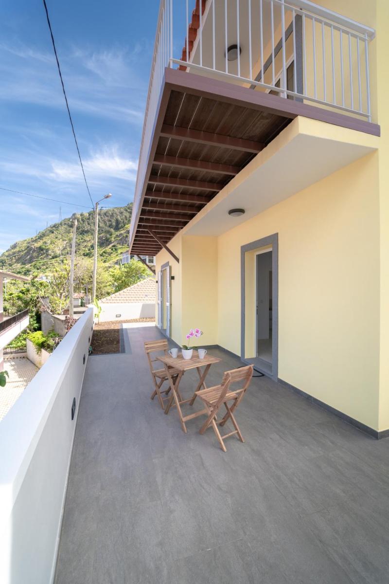 Fernandes House - Housity