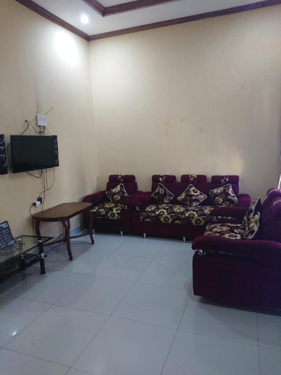 Villa Ayem Tentrem - Housity
