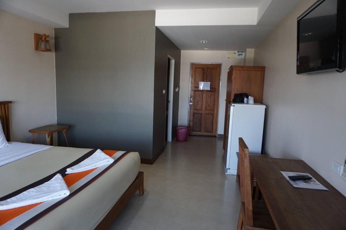 Maihom Resort Hotel - Housity