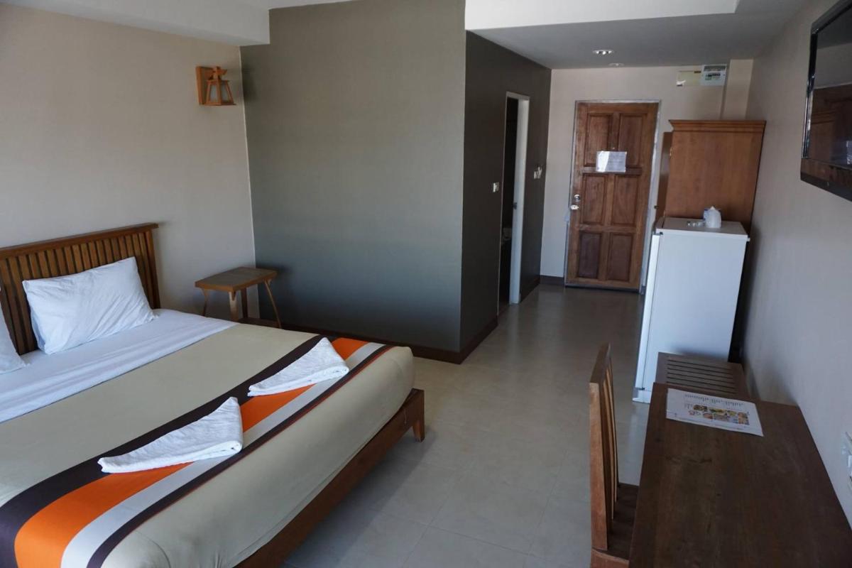 Maihom Resort Hotel - Housity