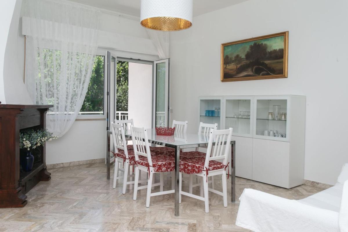 N144 - Numana, comodo quadrilocale a 100mt dal mare - Housity