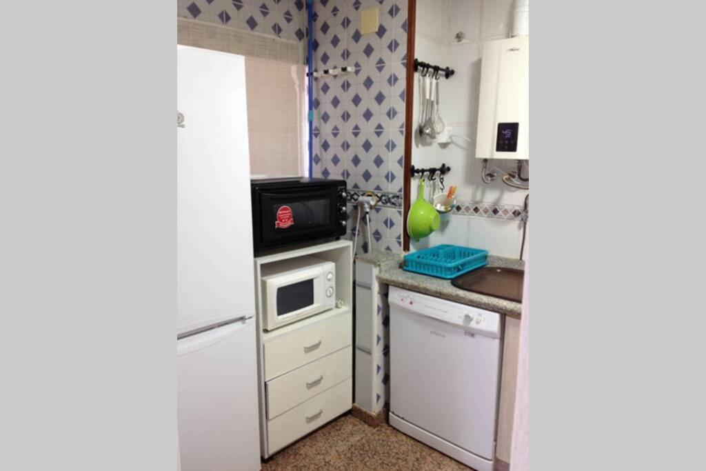 Bonito Piso frente al mar con piscina y parking - Housity