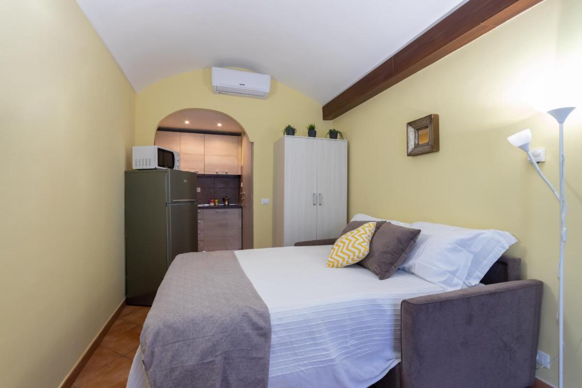 Nizza Studio Apartments by Wonderful Italy - Housity
