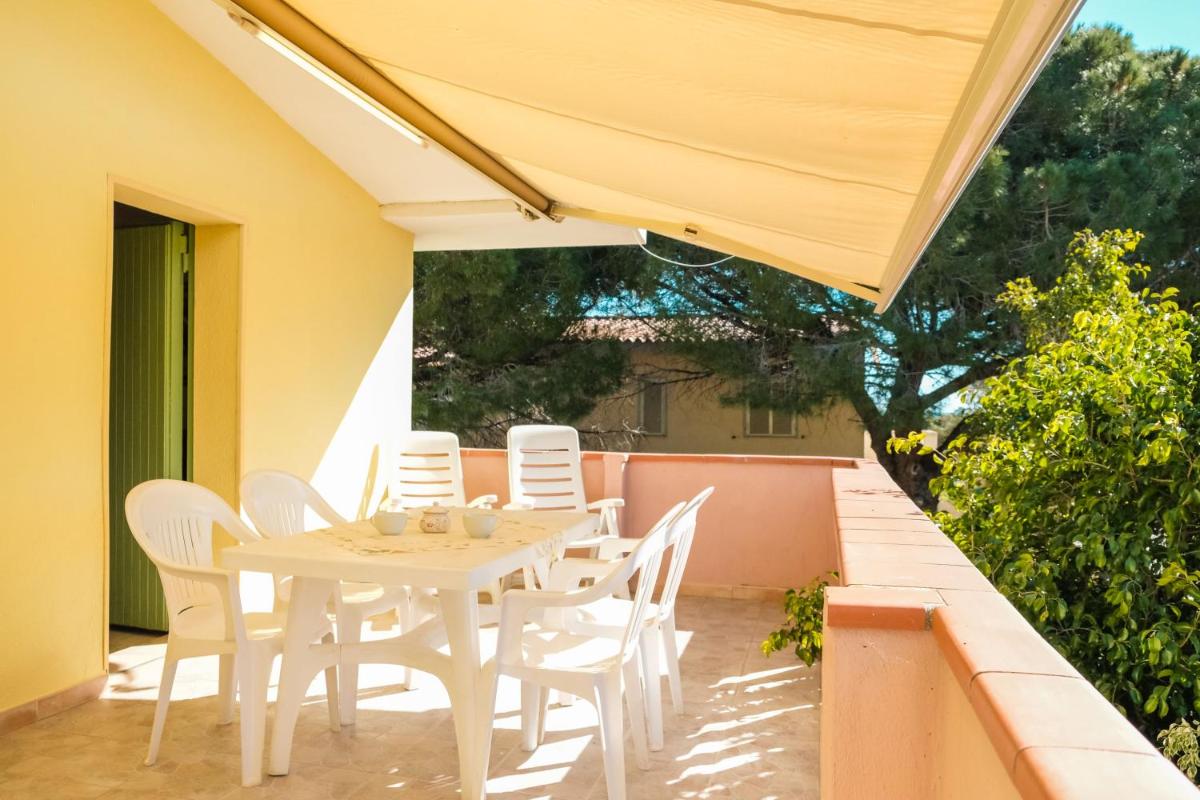 Santu Juanne -Ammentos Posada- a due passi dalla spiaggia - Housity