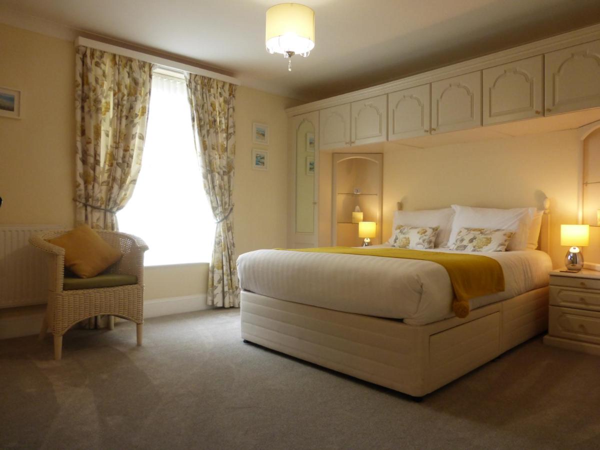 Blenheim House - Housity