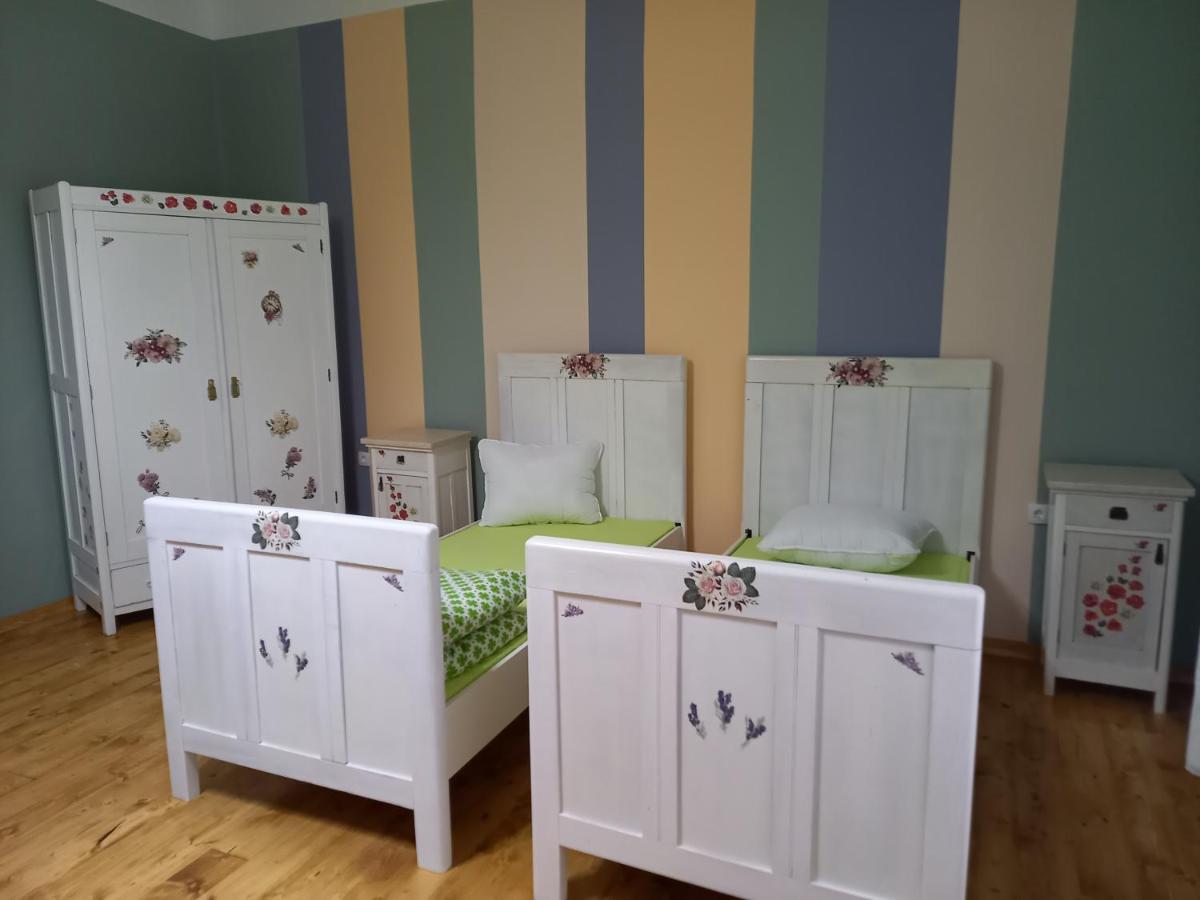 Guest House VERA - Housity