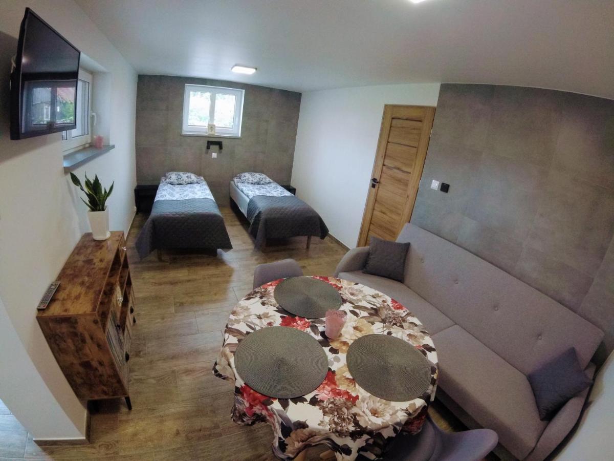 Przystanek Tykocin - apartamenty gościnne - Housity