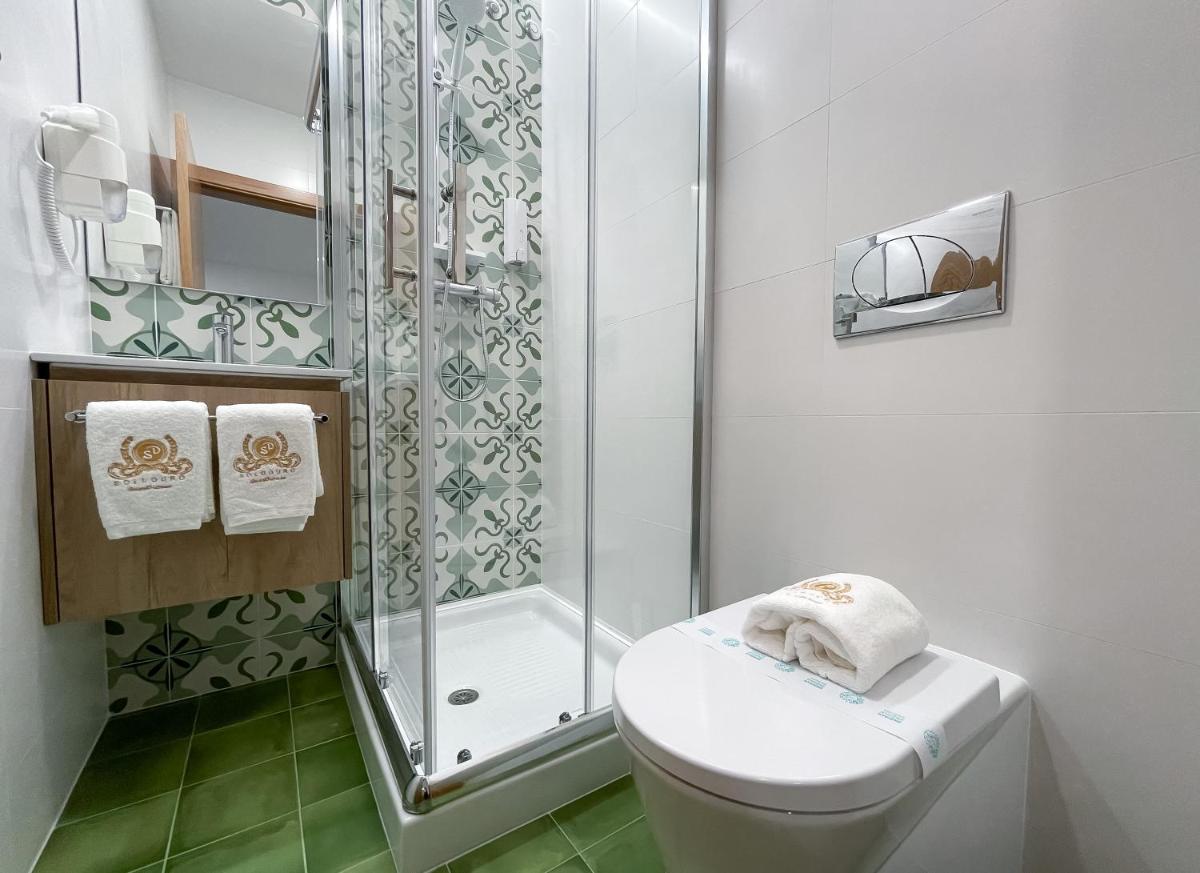 Soldouro Train Suites - Housity