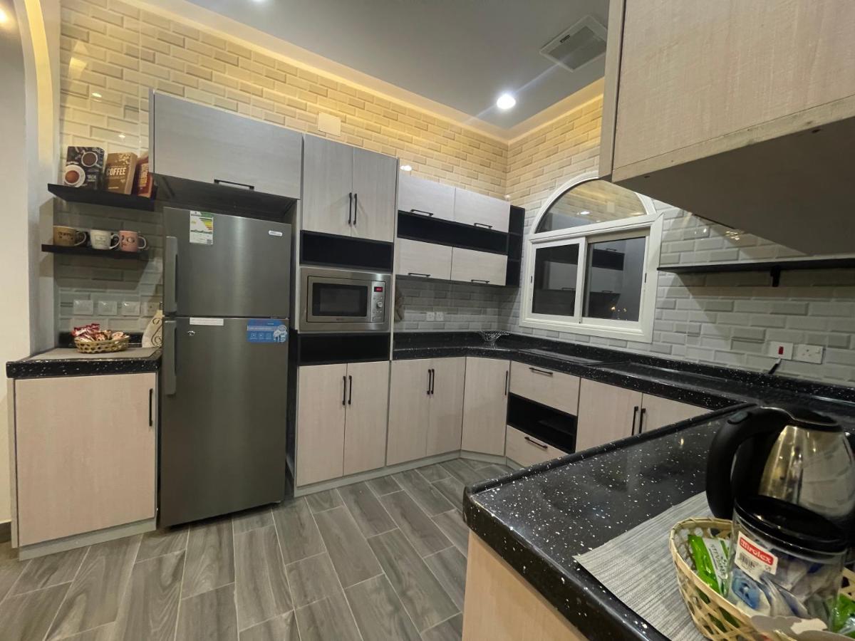 Luxury OVO Roof Villa - Housity