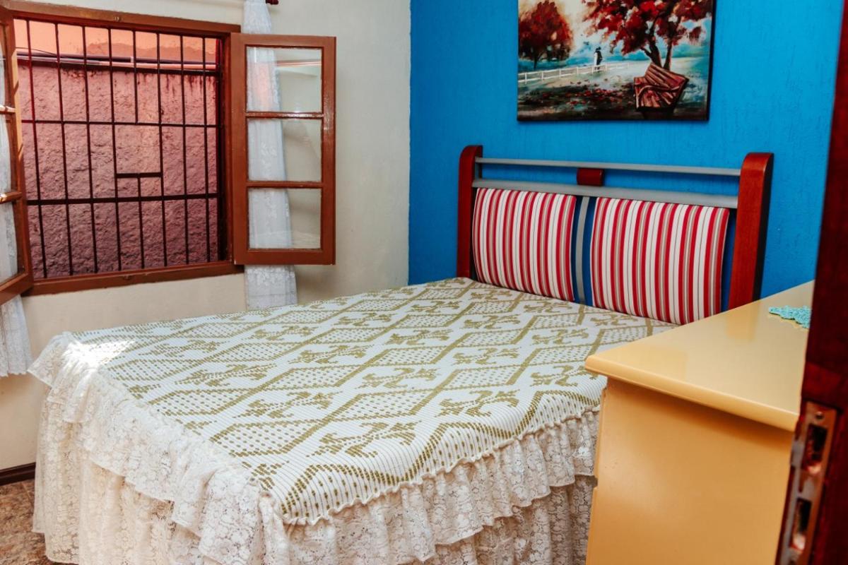 Casa Charmosa com Lareira em Campos do Jordão - Housity