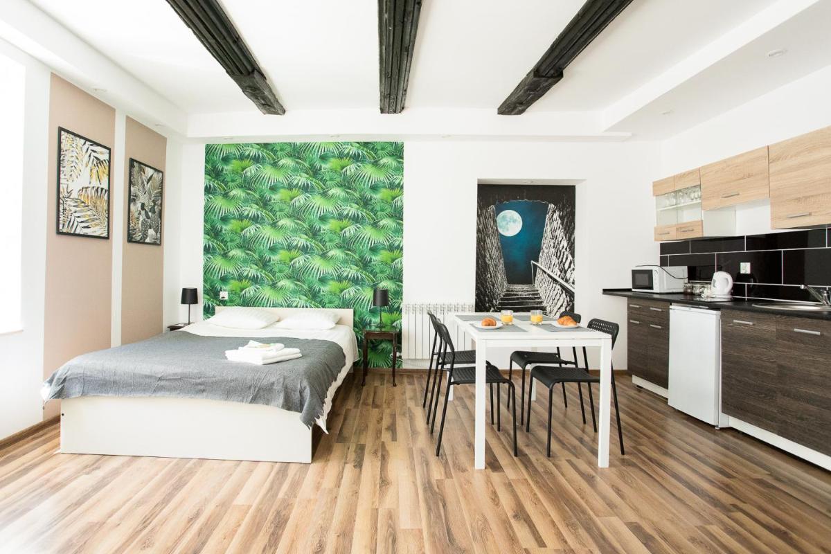 Old Town Studio (B) - Housity