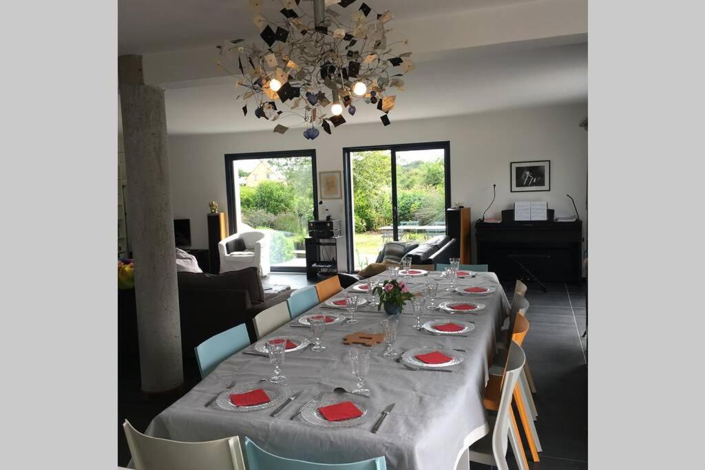 Grande maison contemporaine - Housity