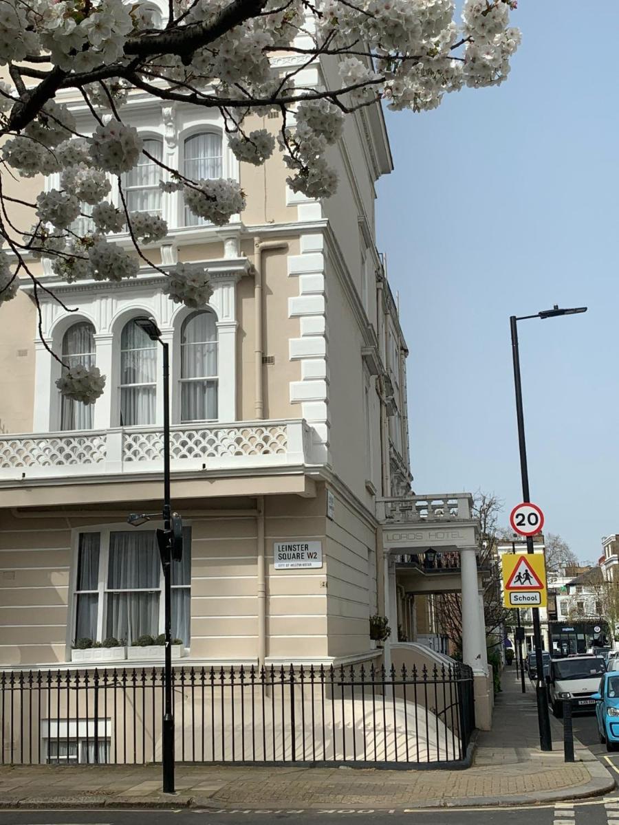 Lords Hotel - Housity