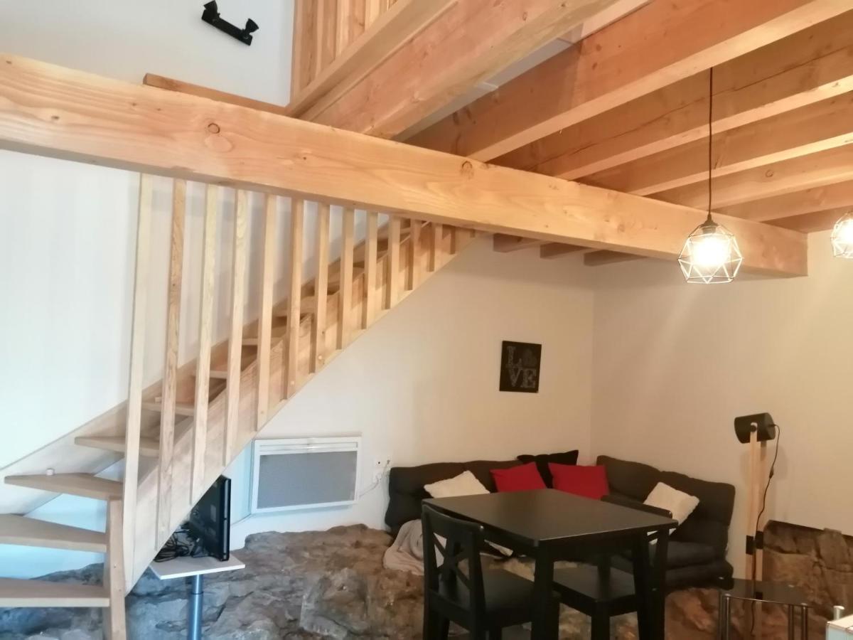 Gite romantique de la Ferme du Pral - Housity
