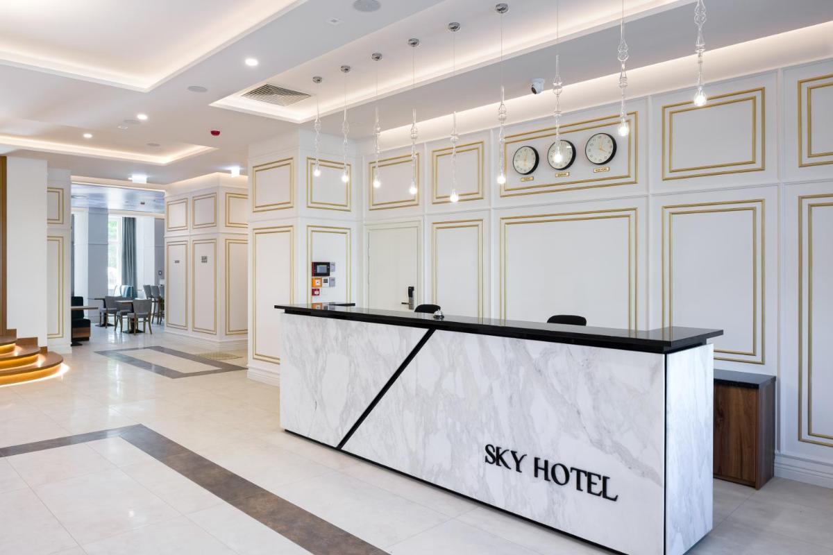Sky Hotel Kraków - Hizvo
