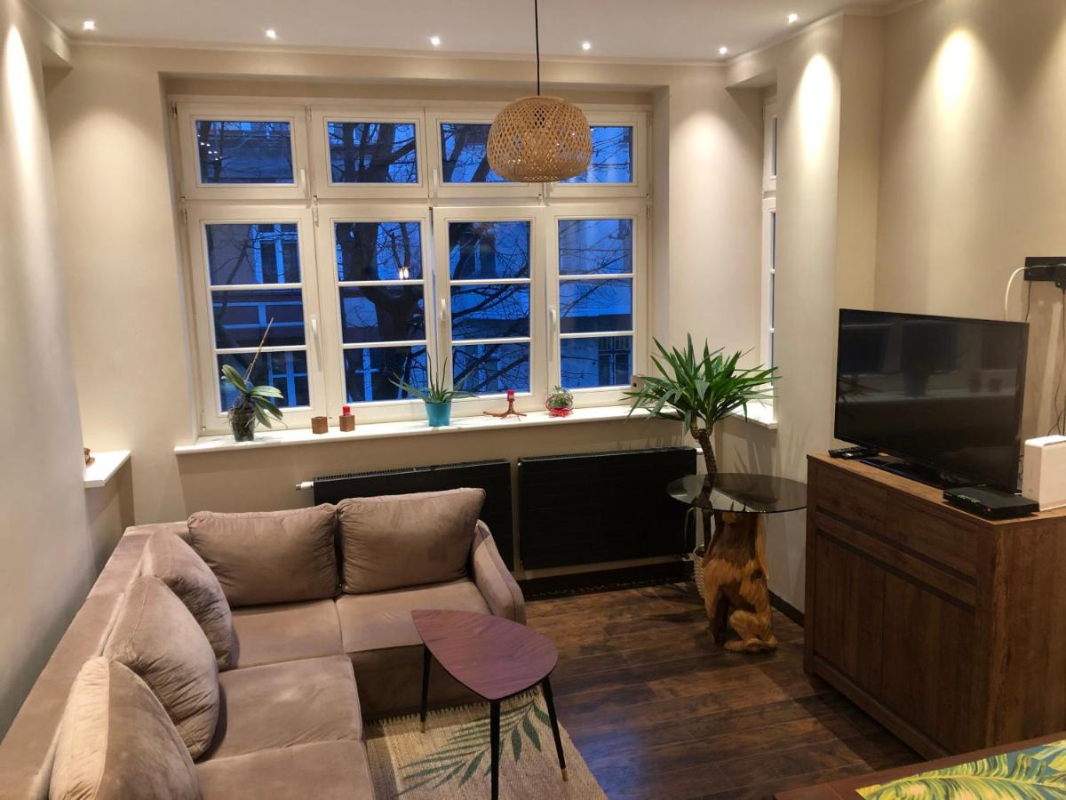 Friends Apartment - Housity