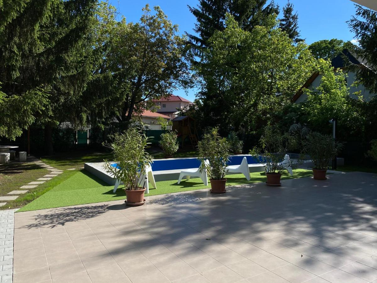 Anonymus Vendégház - Housity