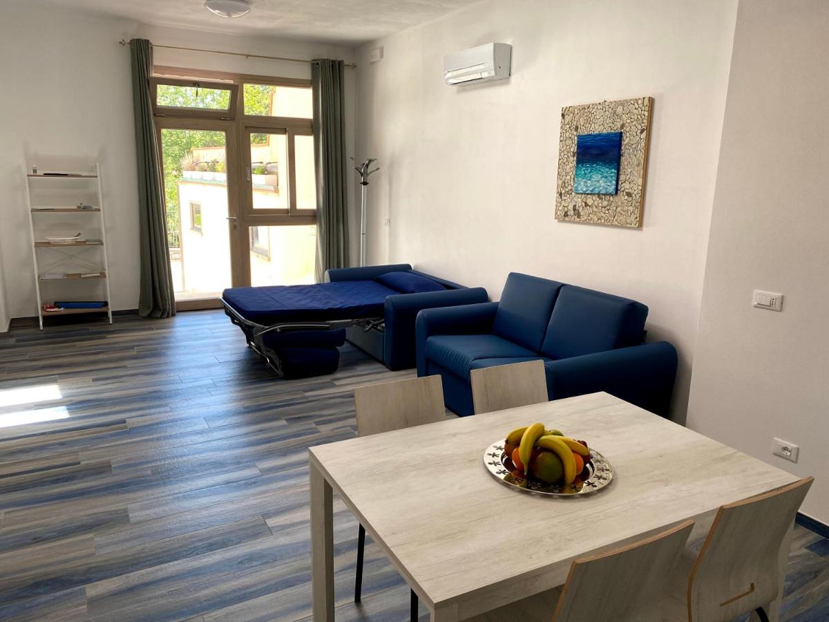 Appartamenti Acquazzurra - Housity