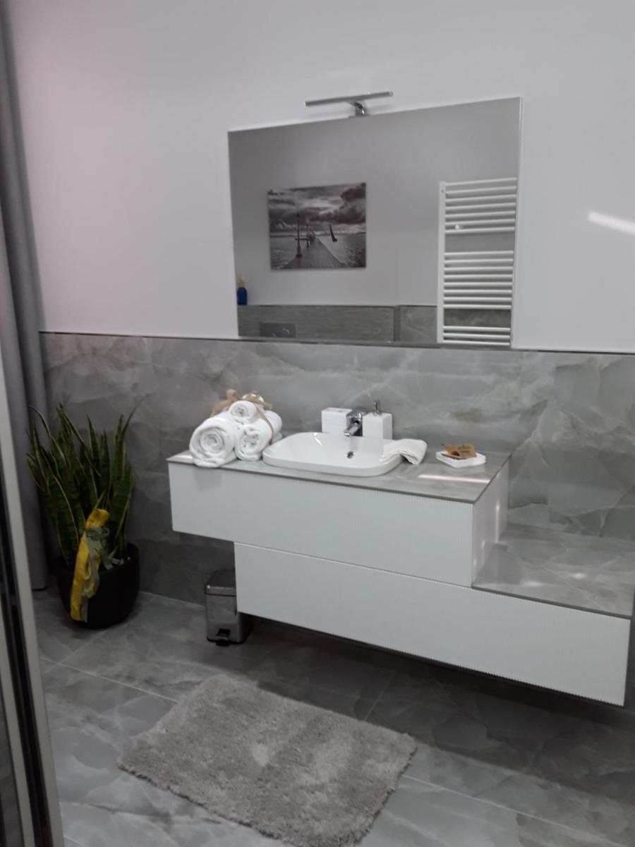 Suitetrails - B&B LA ROSA GIALLA