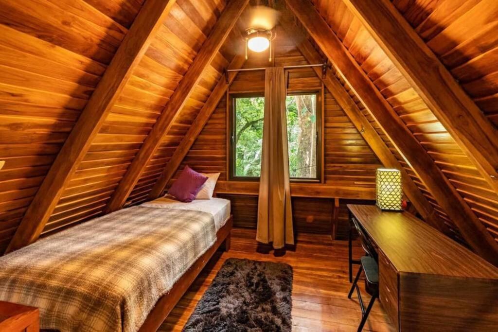 Cozy Beach Casita/Walking distance to beach and yoga! - Housity