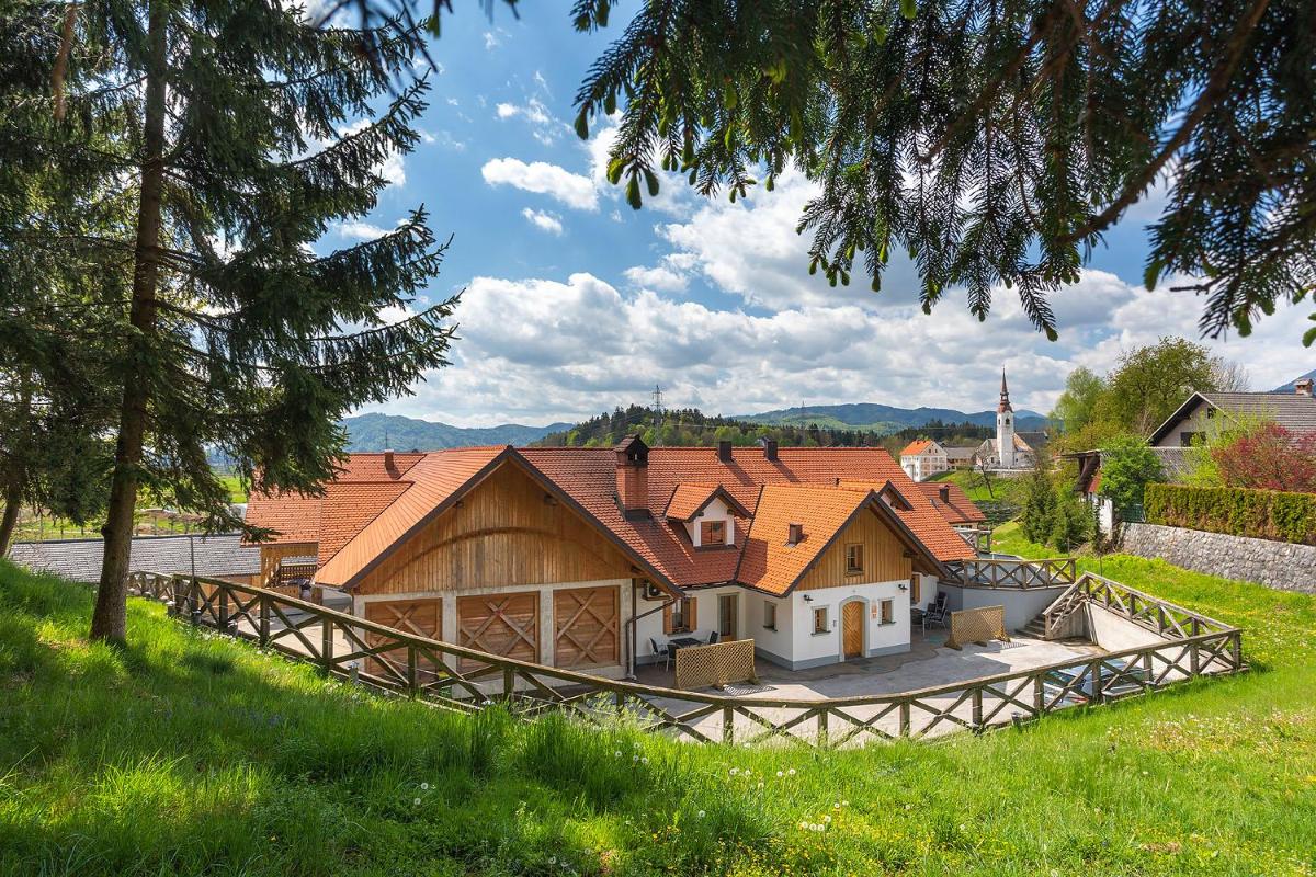 Apartments Tourist farm Matijovc - Housity