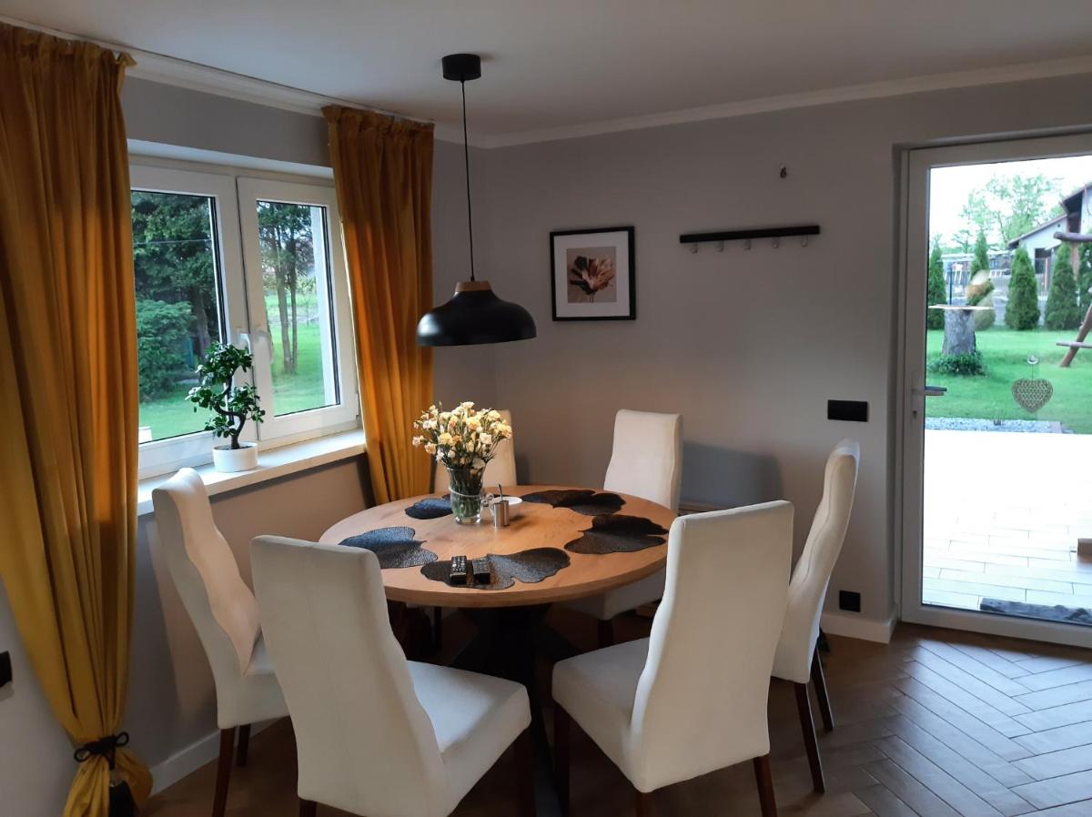 Apartament Willa Pod Sosnami Zator Przeciszów - Housity