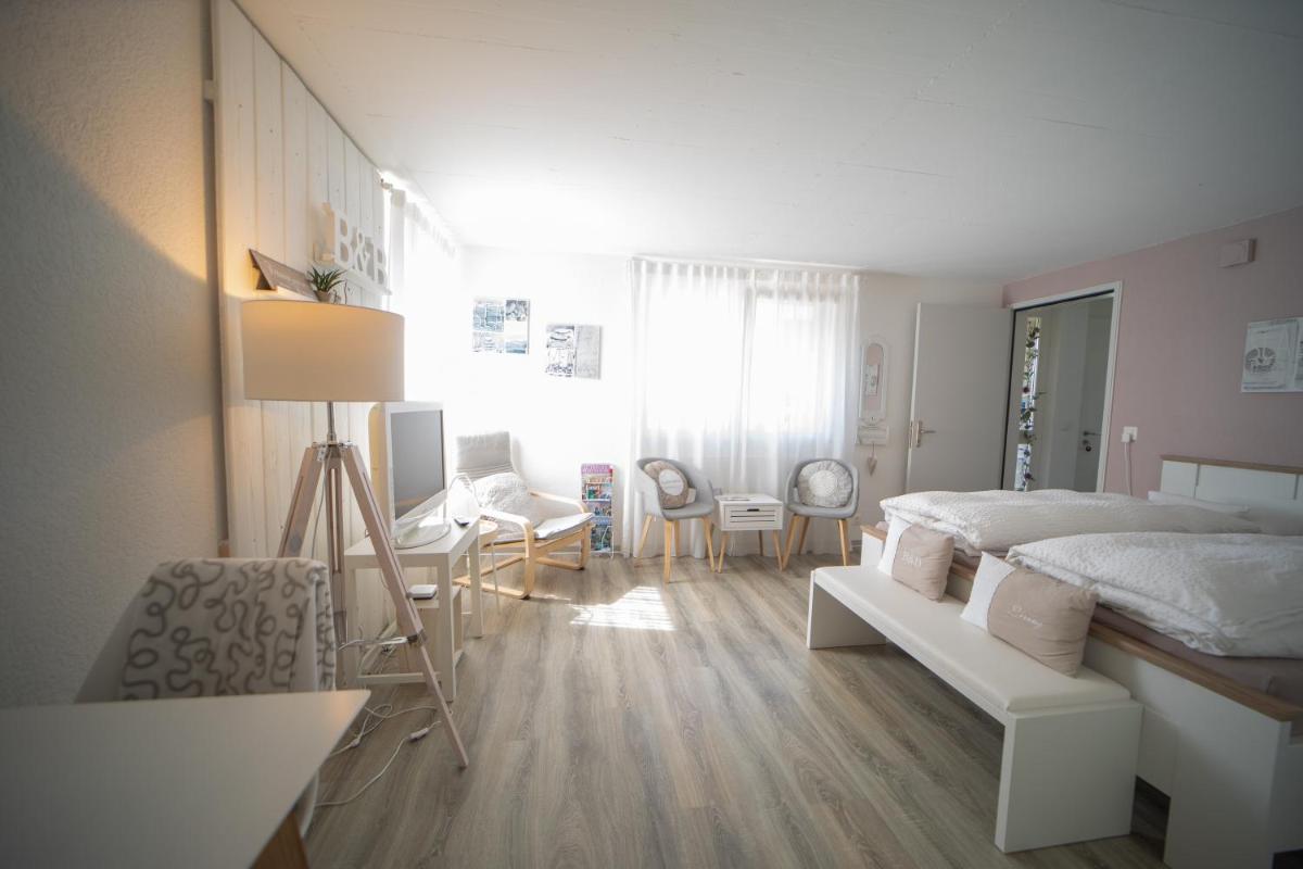 Suitetrails - Studio Living...