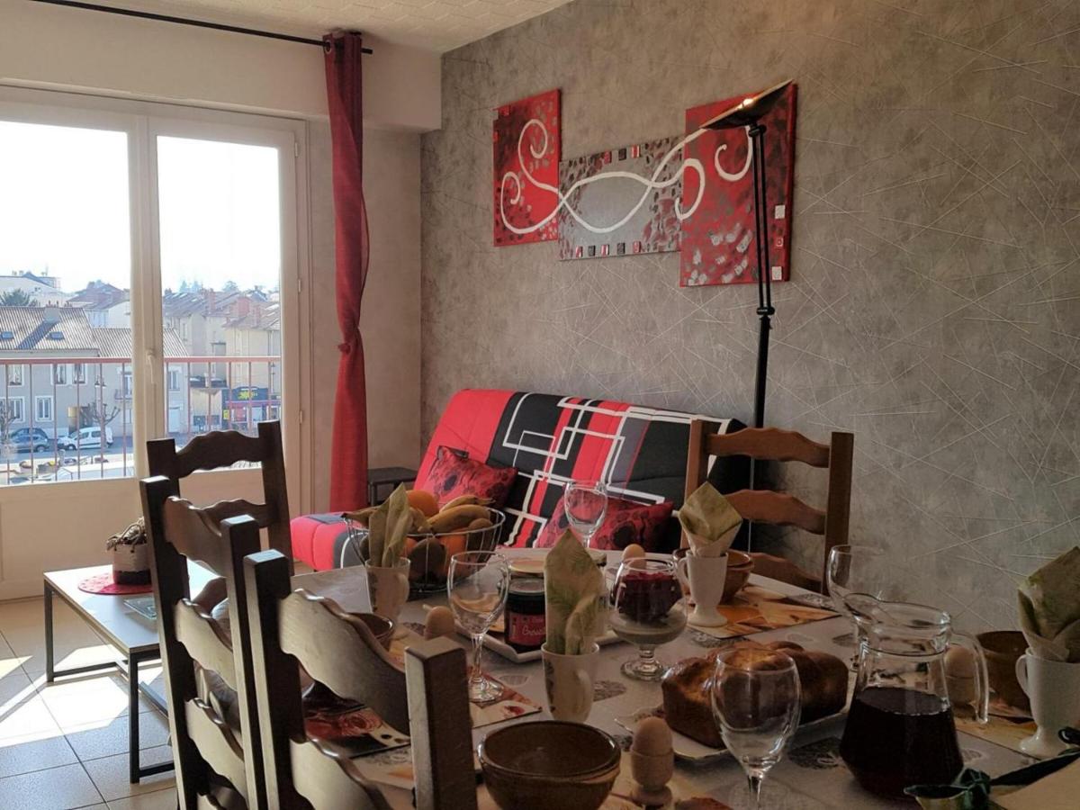 Appartement Montrond-les-Bains, 2 pièces, 2 personnes - FR-1-496-229 - Housity