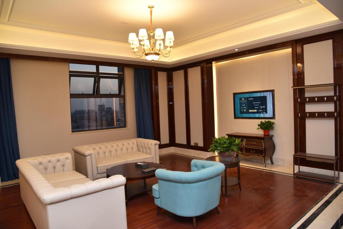 Taizhou Haiyan Jinling International Hotel - Housity