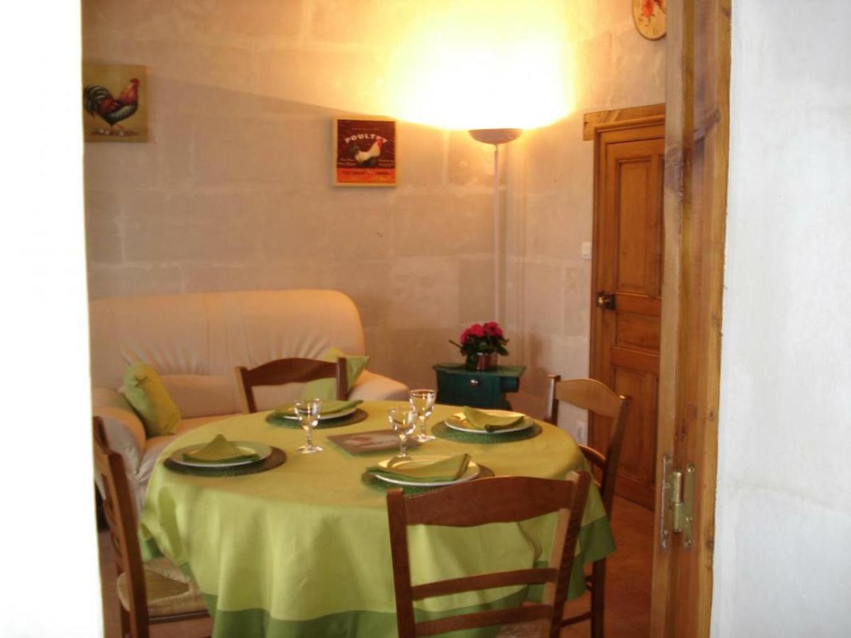 Gîte Prunay-Cassereau, 3 pièces, 4 personnes - FR-1-491-178 - Housity