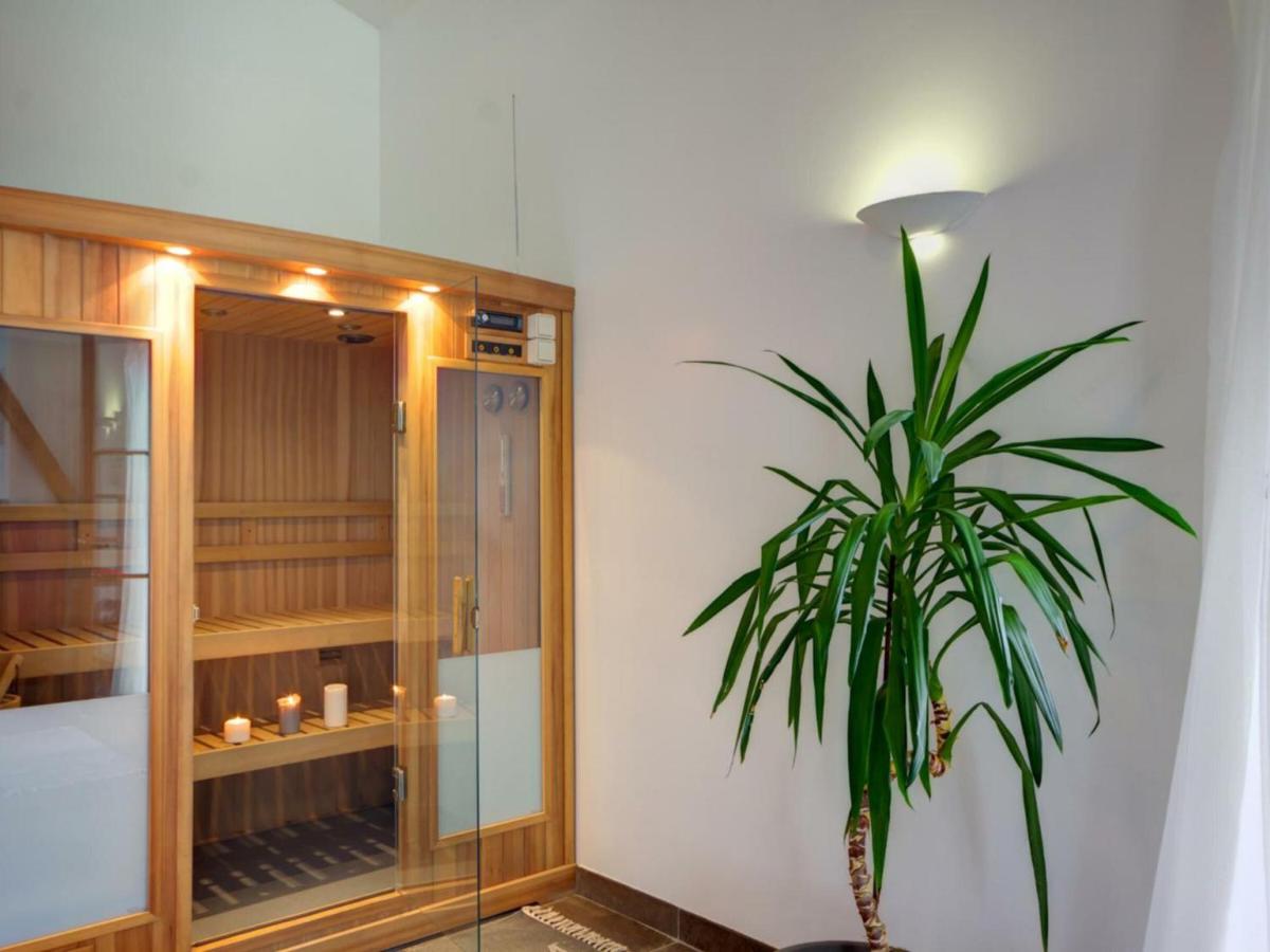 Suitetrails - Gîte Saint-Just-la-Pendue, 3 pièces, 4 personnes - FR-1-496-51