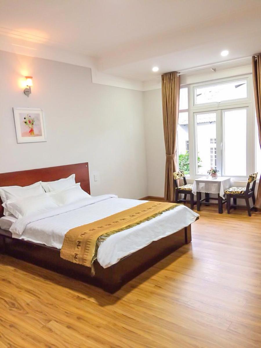 Jolie House - Housity