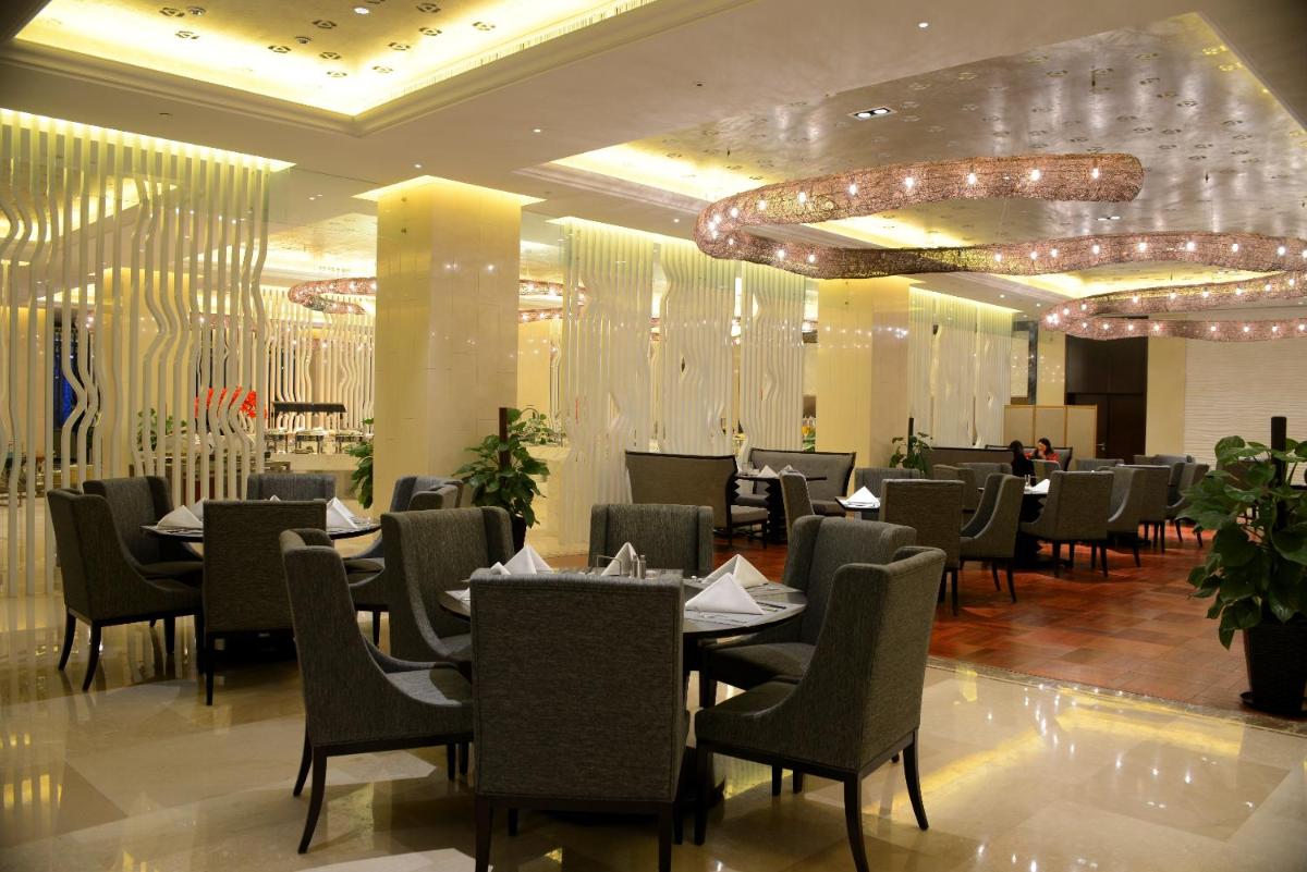 Yangzhong Firth Jinling Grand Hotel - Housity