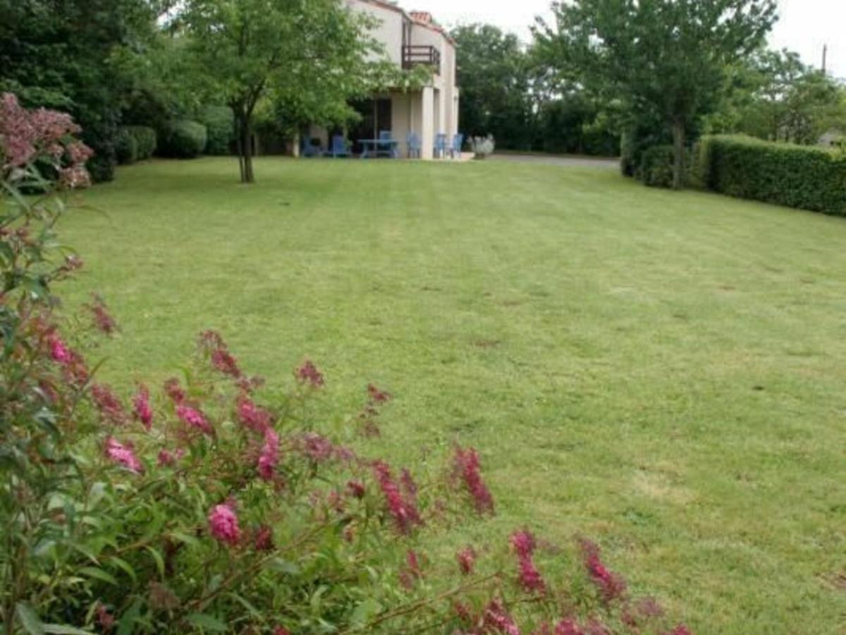 Gîte Saint-Aubin-la-Plaine, 3 pièces, 4 personnes - FR-1-426-225 - Housity