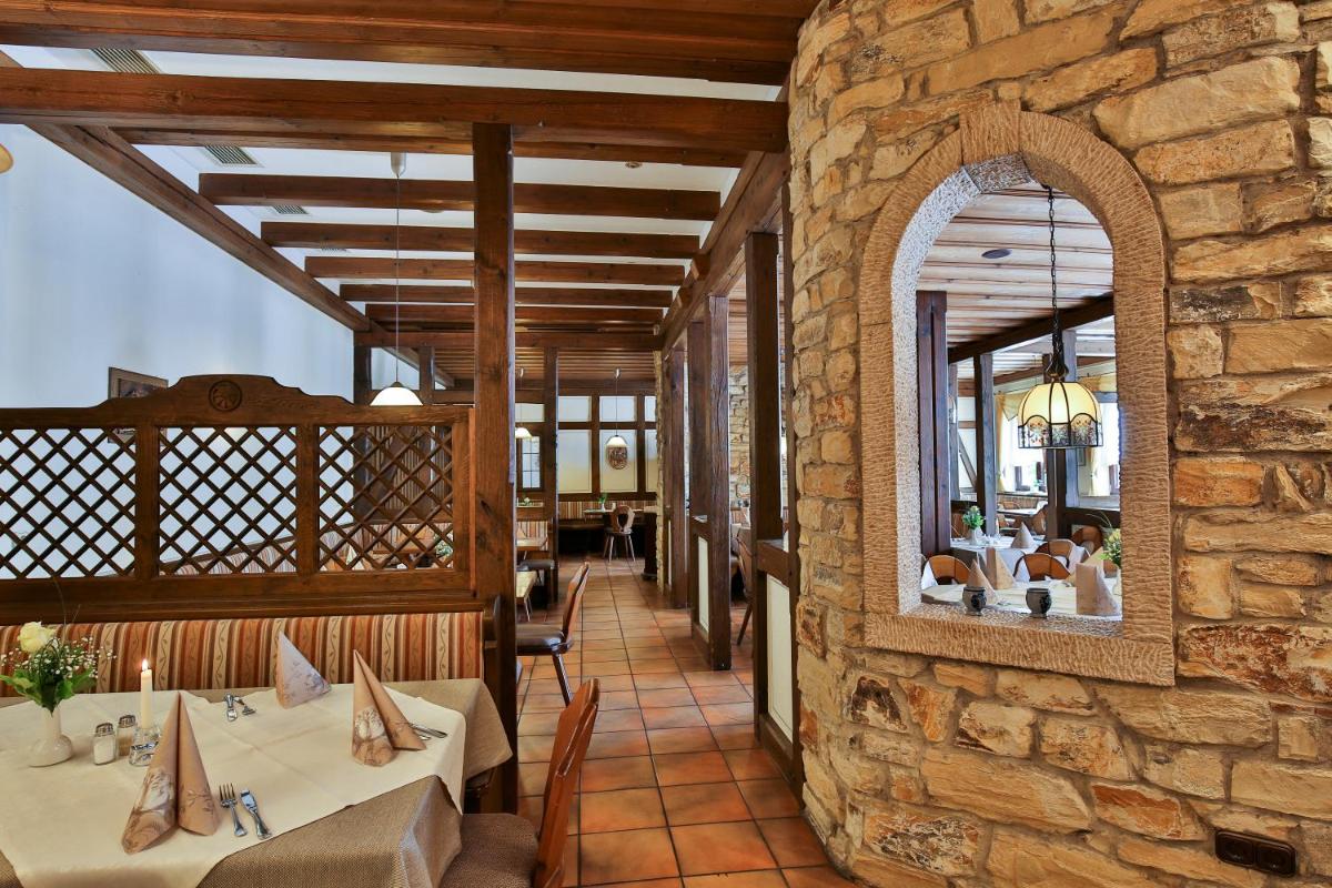 Hotel-Restaurant Stern - Housity
