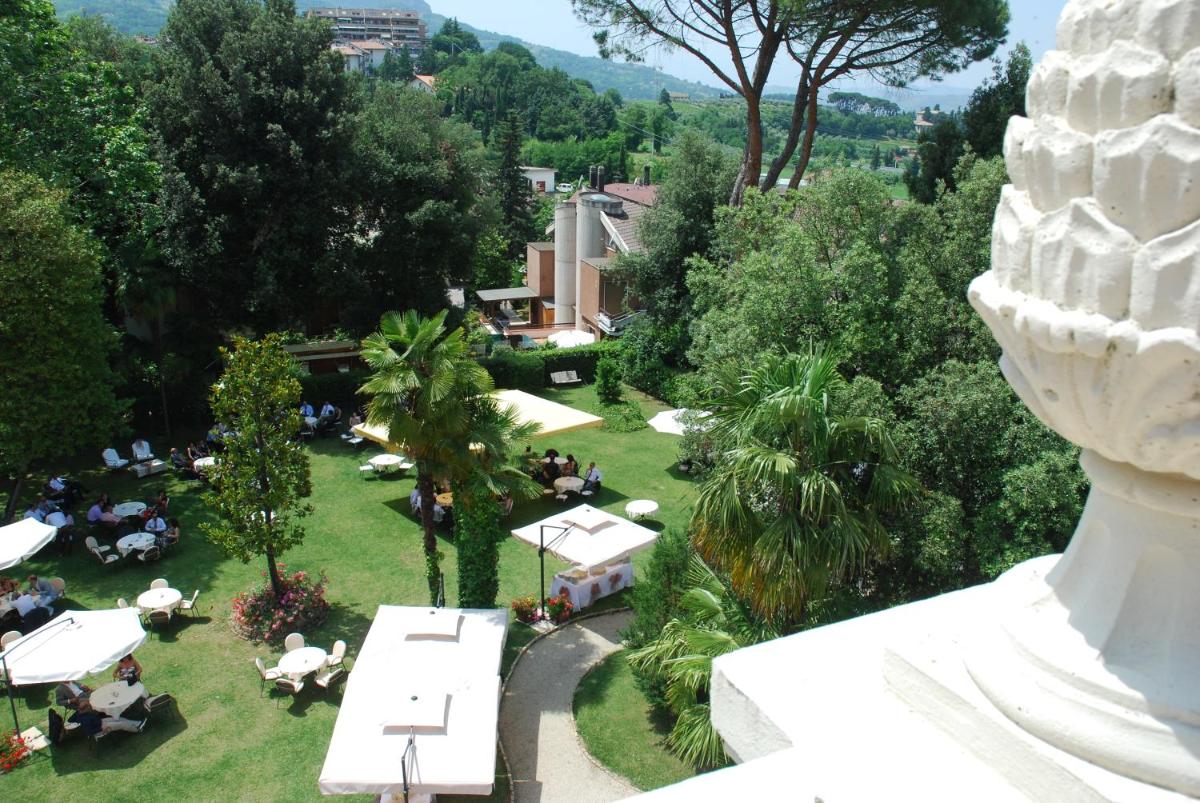 Hotel Villa Pigna - Housity