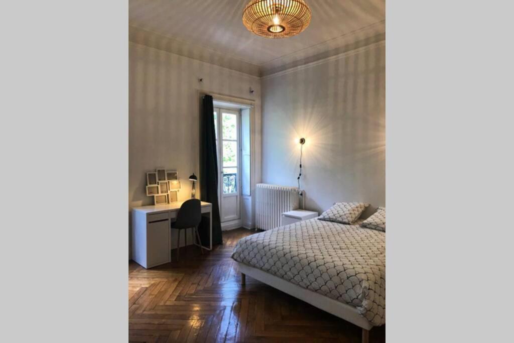 Appart T4 haussmanien haut de gamme Hyper centre Wifi Netflix - Housity