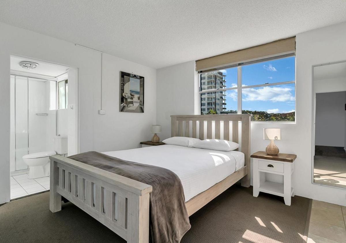 Tradewinds Apartments - Housity