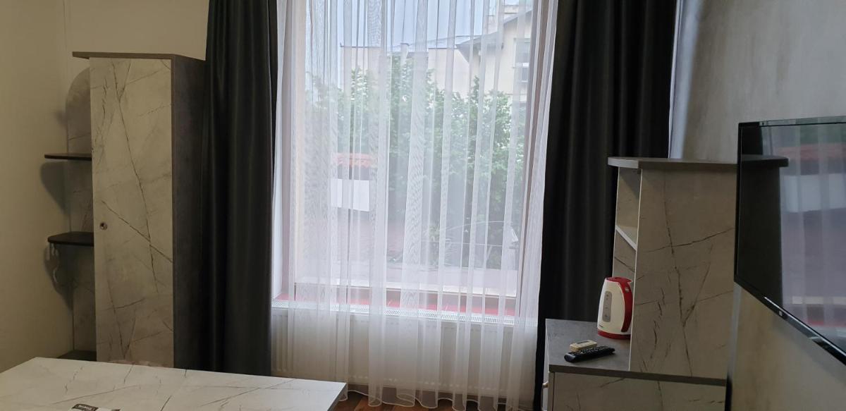 Priyateli - Friends - Housity