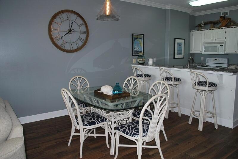 Grand Pointe 607 - Housity