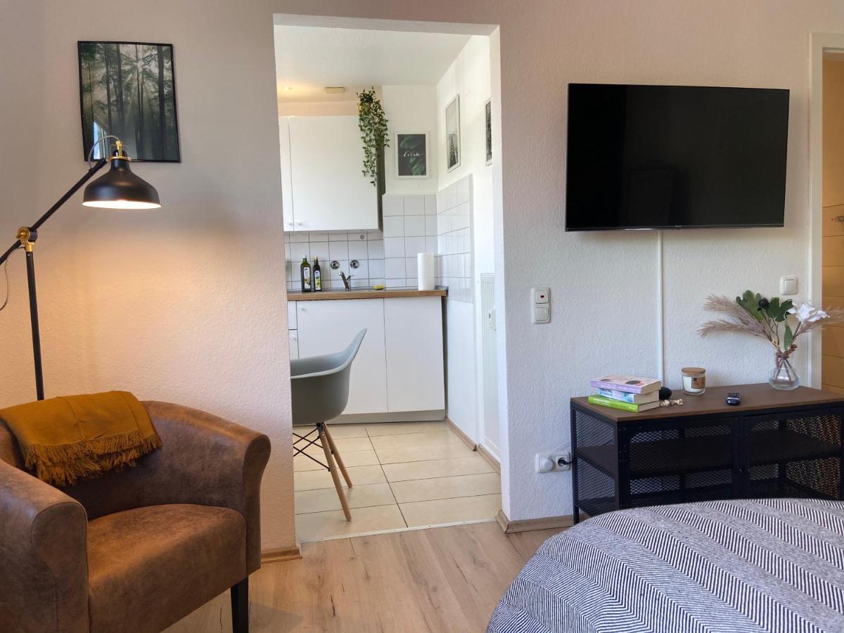Urban Jungle Apartment in Kassel + Netflix - Housity