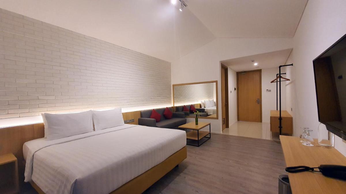 Ra Inn Kemang - Housity
