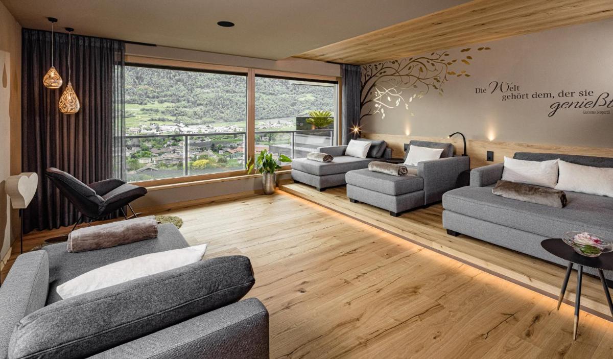 Nutzhof - Mediterran Flair Hotel - Housity