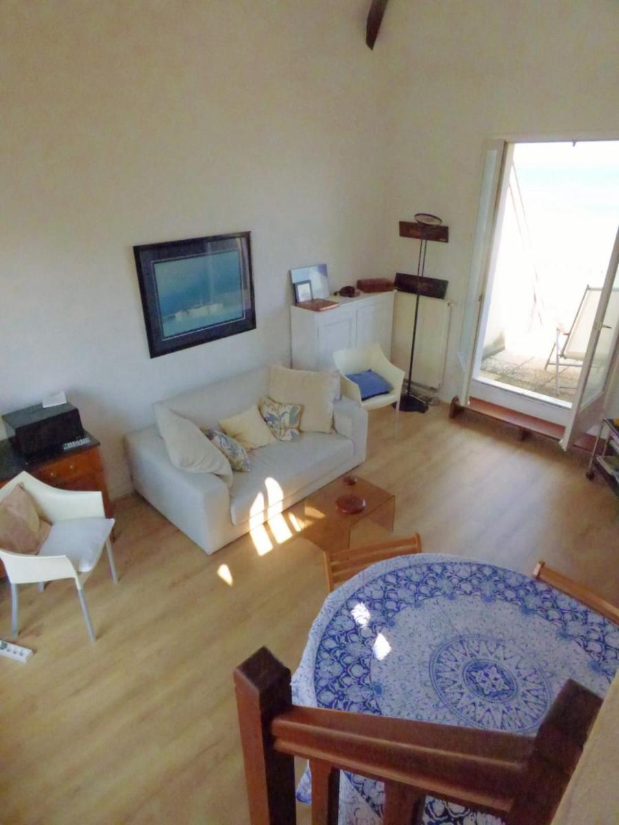 Superb seaside accommodation - Housity