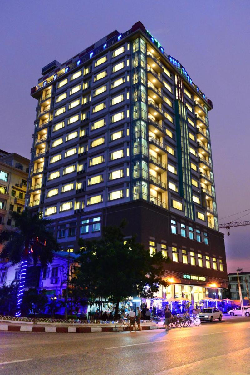 Hotel Grand United - Ahlone Branch - Housity
