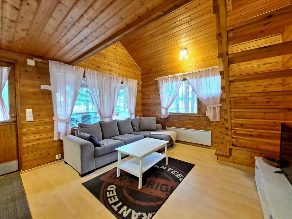 Pikkukoukku - Housity