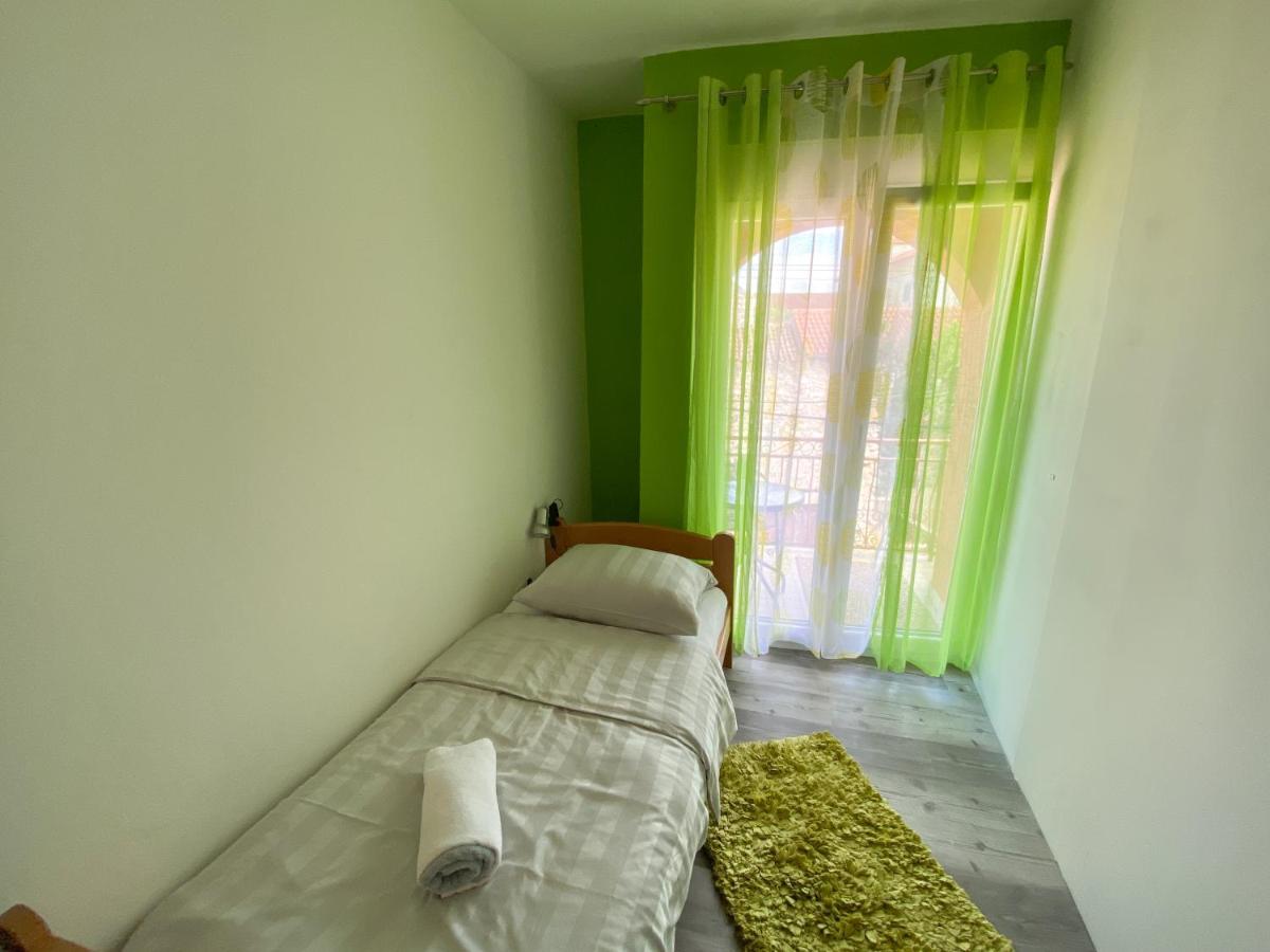 Staro Selo Sukošan - Housity